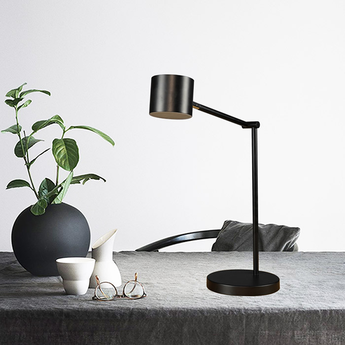 Welche Farbe ist das Lampenlicht einer Tischlampe gut für das Auge?